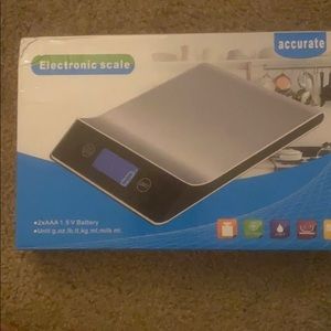 Electronic scale for food
